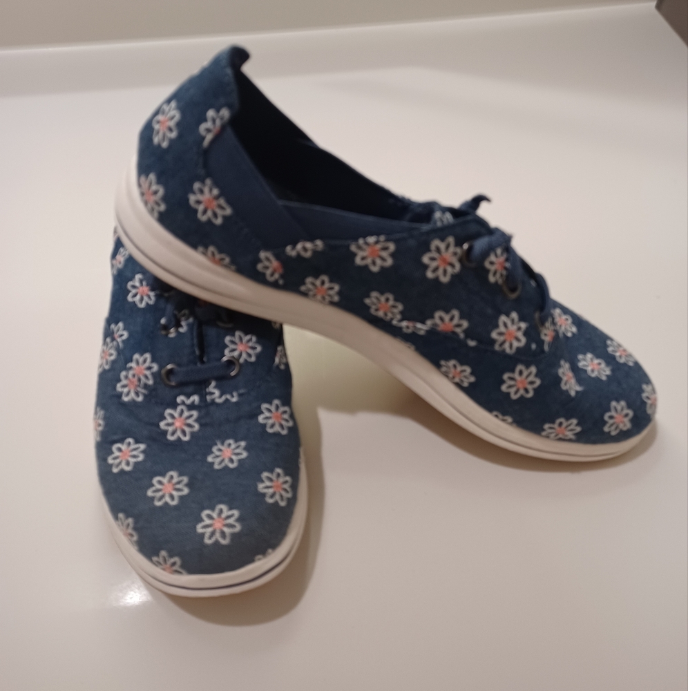 New Clarks Cloud Steppers